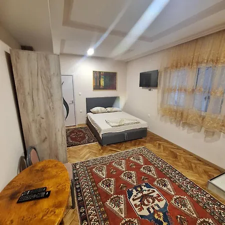 Dream 8 Apartment